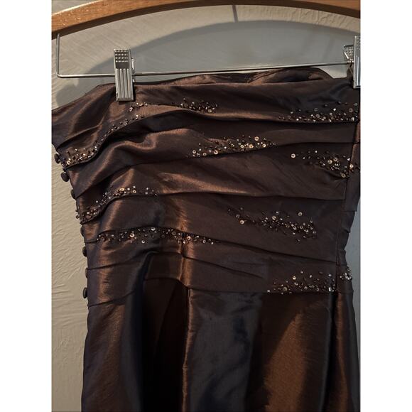 Bill Levkoff Strapless Floor-Length Formal Gown Size 0 Prom, w/ Crystals - Picture 9 of 12